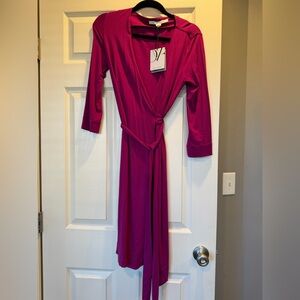 NWT Diane Von Furstenberg Classic Wrap Dress
